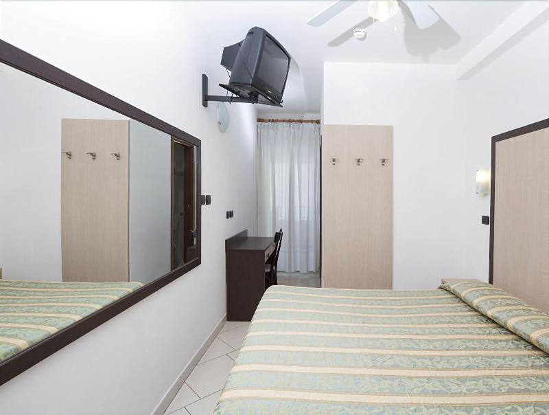 Hotel Villa Linda - Family Hotel - Nuova Costruzione Antisismica Riccione Dış mekan fotoğraf