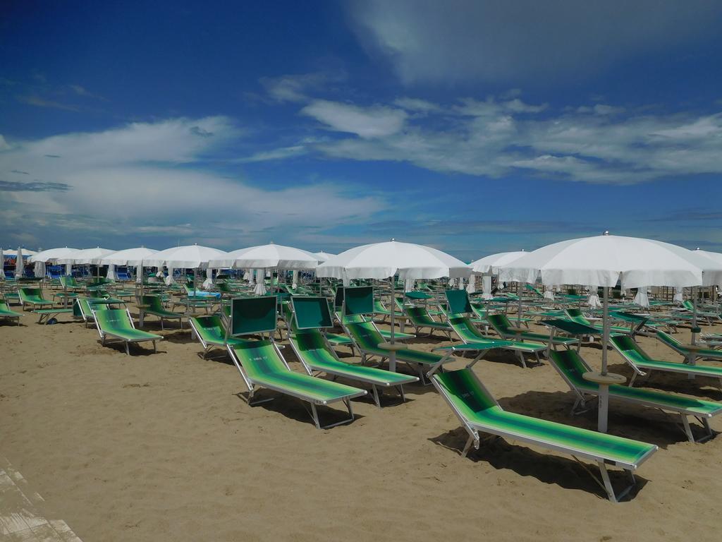 Hotel Villa Linda - Family Hotel - Nuova Costruzione Antisismica Riccione Dış mekan fotoğraf