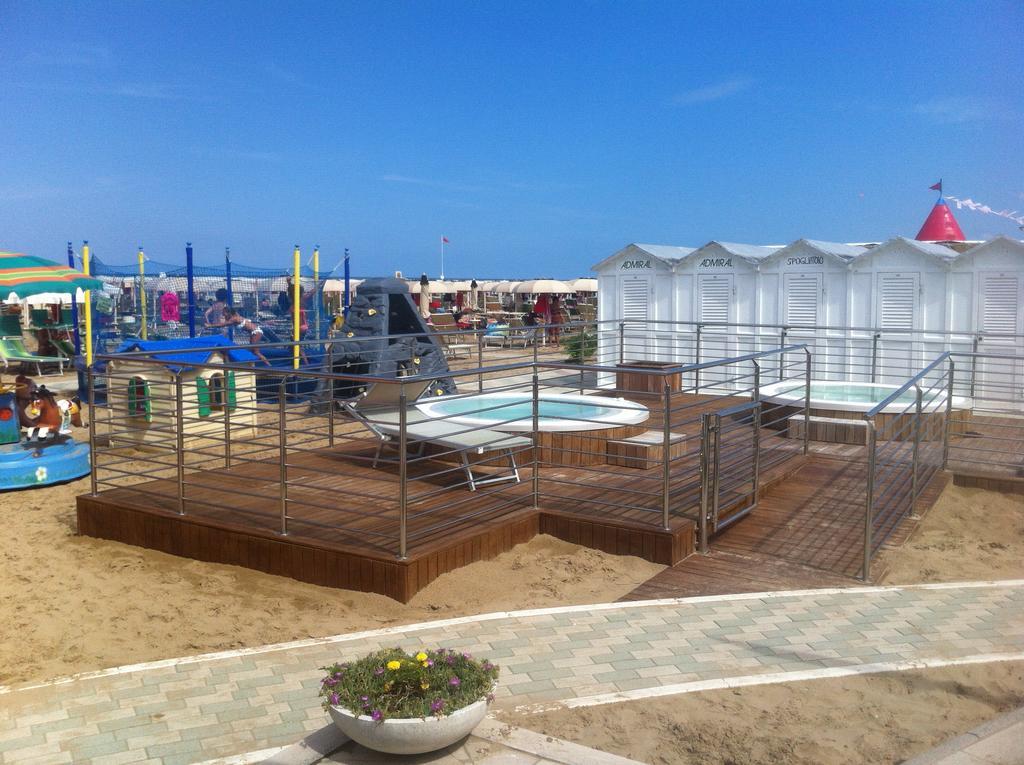 Hotel Villa Linda - Family Hotel - Nuova Costruzione Antisismica Riccione Dış mekan fotoğraf