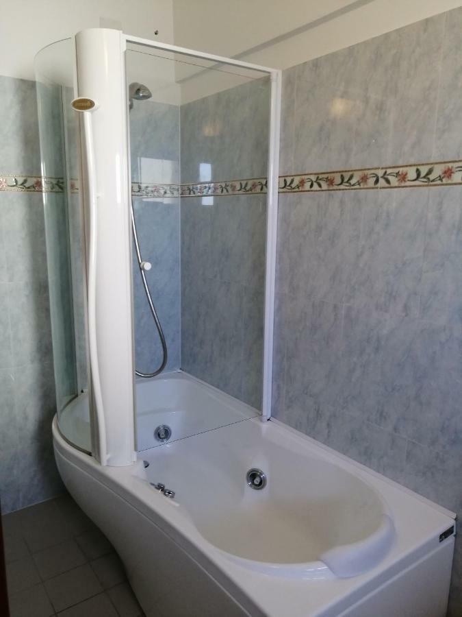 Hotel Villa Linda - Family Hotel - Nuova Costruzione Antisismica Riccione Dış mekan fotoğraf